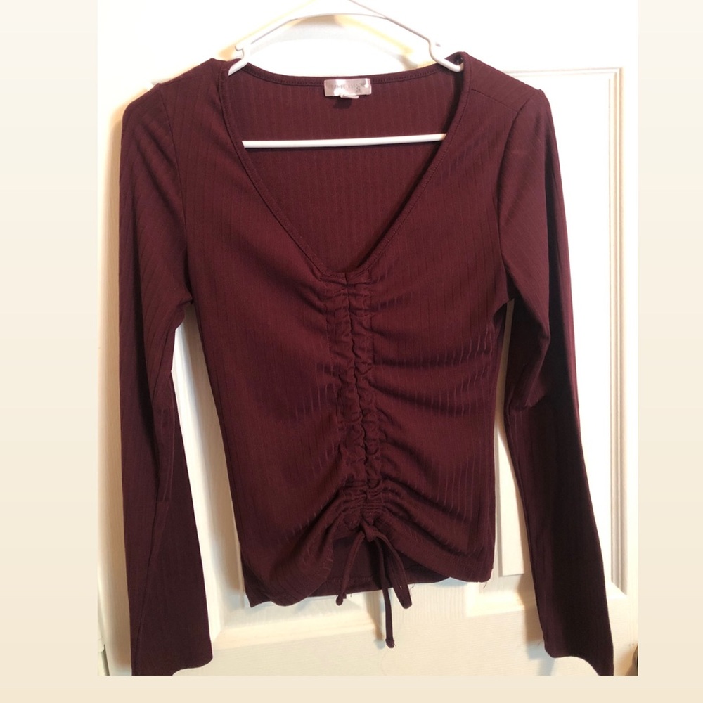 adjustable long sleeve top